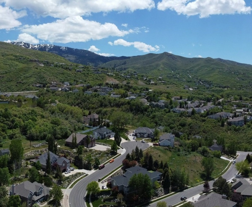 Bountiful, Utah - overlooking beautiful homes in the mountains